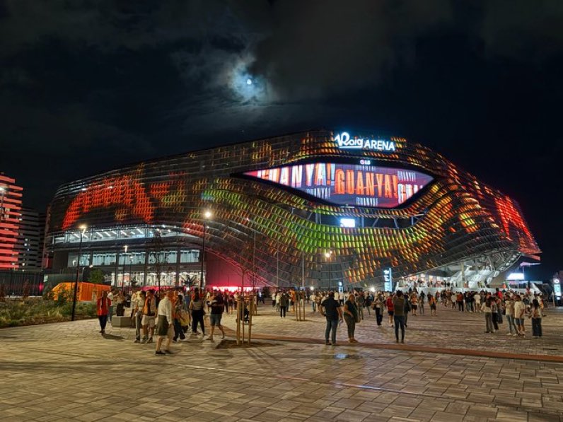 Somhiseremfcb's tweet photo. El Roig Arena está mejor hecho que el Bernabéu. https://t.co/AdDNCmoh0t