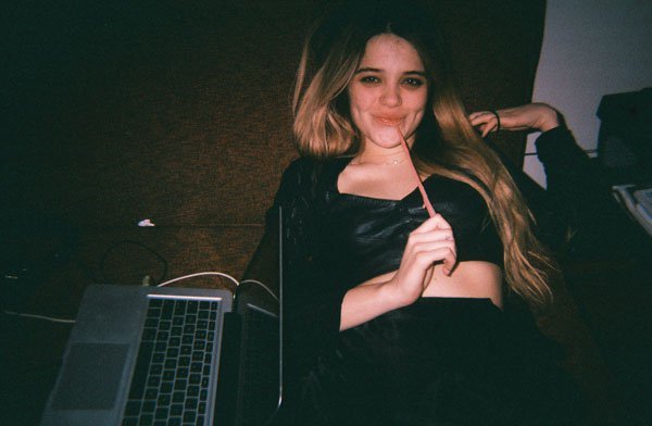 sky ferreira archive (@skyarchirve) on Twitter photo 