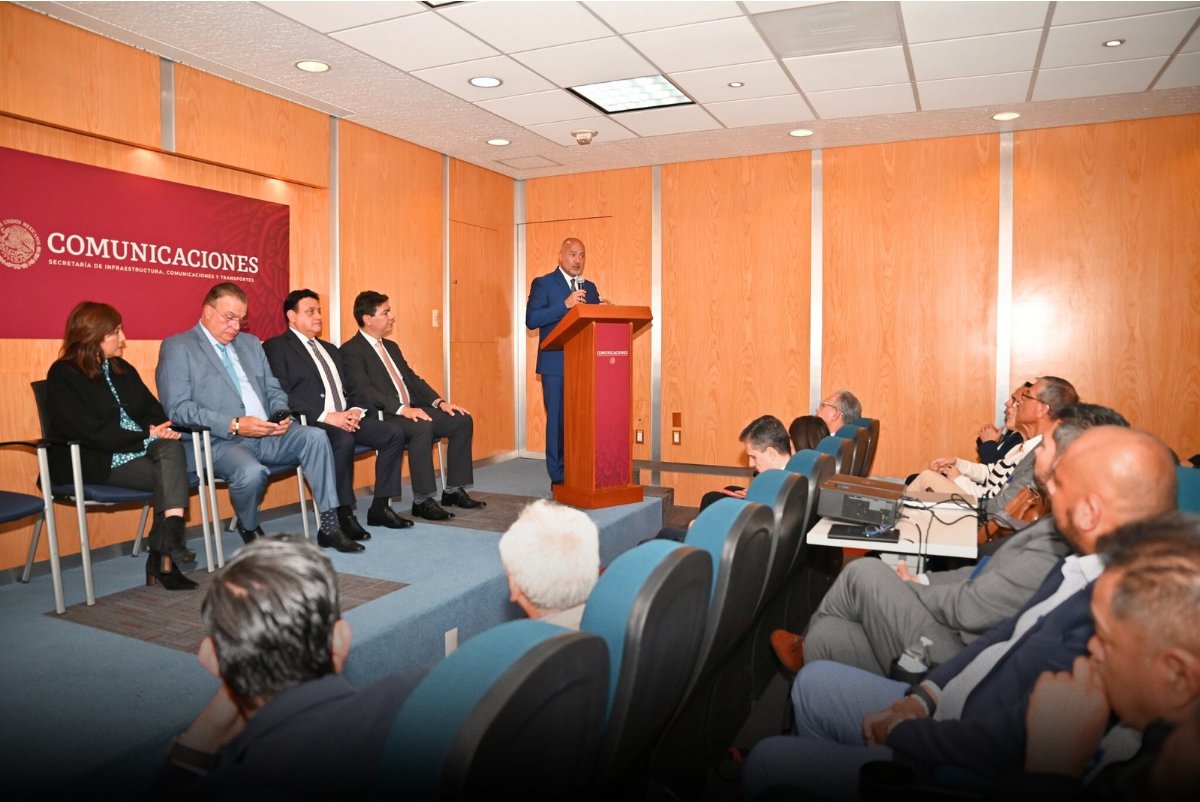 La #SICT juega un papel relevante en el desarrollo de nuestro país, pues en la dependencia recae la responsabilidad de algunas de las Obras Prioritarias del sexenio, y estamos trabajando para estar a la altura de las circunstancias.

#SICT #CentroSICT <a href="/seguidores/">seguidores</a> #CentrosSICT