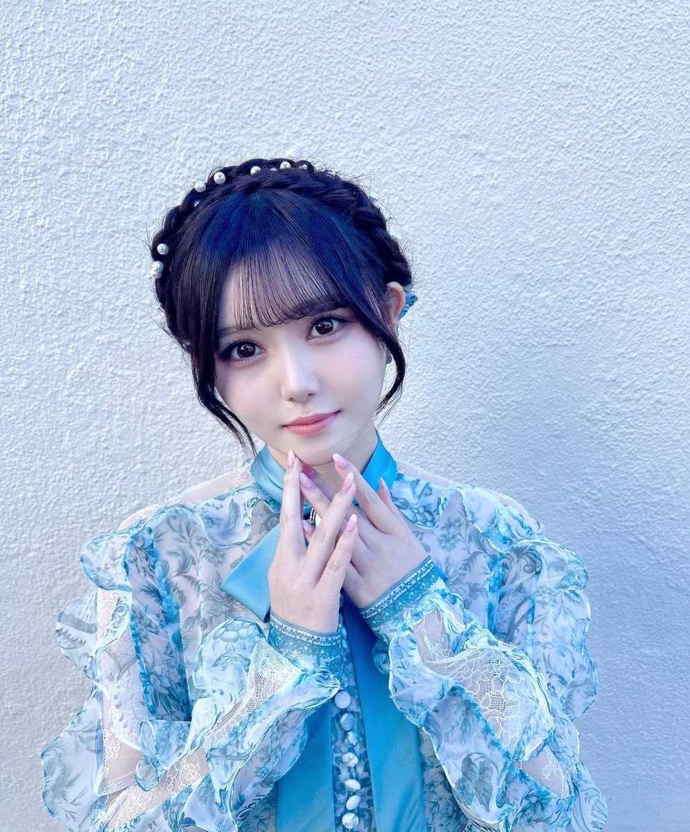 kenny1316's tweet photo. りりあん23歳の誕生日おめでとう🎉🎂
歌唱力や演技力は進化し続けてるけど、取り組む姿勢はずっとフレッシュで、見た目もラブリーで可愛らしいままのところ、大好きです
#伊藤理々杏生誕祭 https://t.co/s41lWKOvWZ