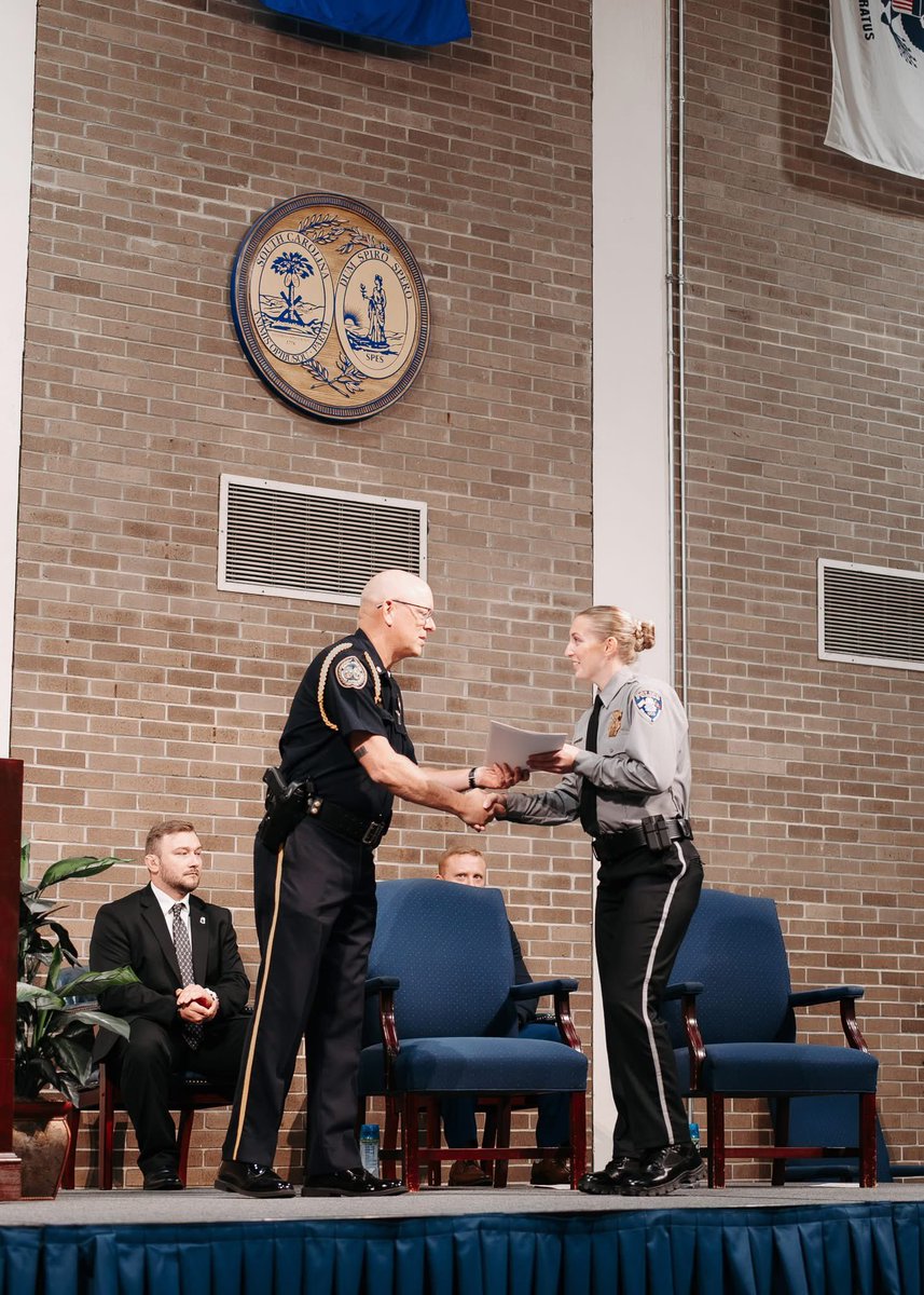 USC Police (@uscpd) on Twitter photo Recognize these faces? π Officer A. McGowen and Officer J. Mann both graduated from <a href="/UofSC/">University of South Carolina</a> and the South Carolina Criminal Justice Academy! Join us in congratulating our newest officers! π Recognize these faces? π Officer A. McGowen and Officer J. Mann both graduated from <a href="/UofSC/">University of South Carolina</a> and the South Carolina Criminal Justice Academy! Join us in congratulating our newest officers! π