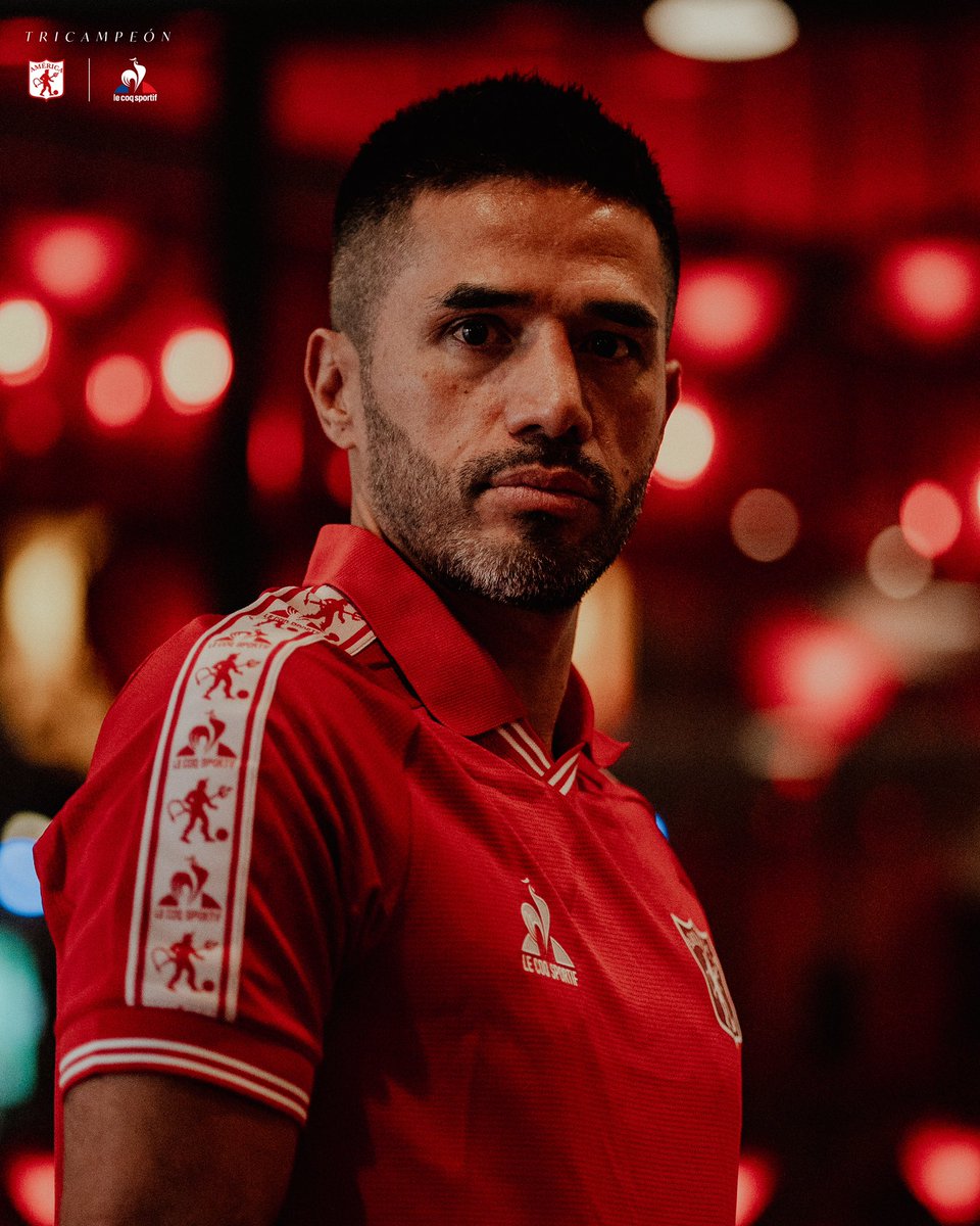 AmericadeCali's tweet photo. 🤩 Qué jugador. Qué camiseta. 👹

🤌 ¡𝑬𝒙𝒄𝒆𝒔𝒐 𝒅𝒆 𝒆𝒍𝒆𝒈𝒂𝒏𝒄𝒊𝒂! 🔝

🛍️ No te quedes sin la tuya: https://t.co/tq8O0NPuOd https://t.co/Bt25SOwwJg