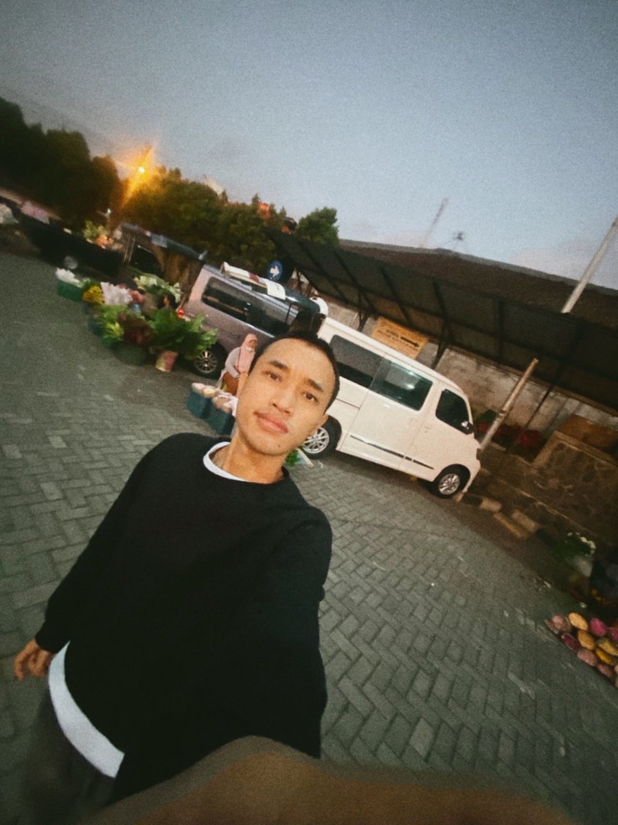 samlascells's tweet photo. Gembun dsn pasar bungaa pagiiiii untuk Salmaaa🥺🥺🥺🥰😍🫶🏼🫶🏼🫶🏼🫶🏼🫶🏼🫶🏼🫶🏼🫶🏼 https://t.co/FqkTG4BX24
