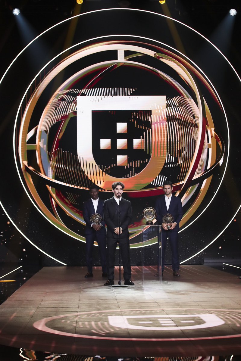 _gjr7's tweet image. PSG &amp;amp; #PortugalFootballGlobes