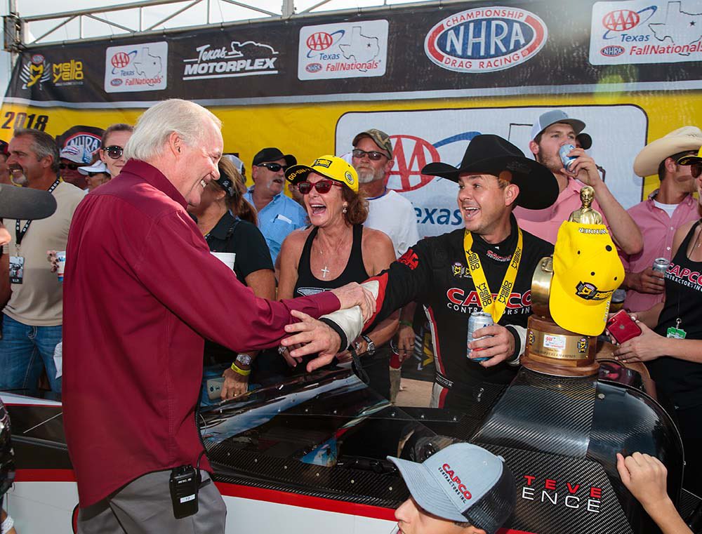SteveTorrence's tweet image. Our last ride of 2025 takes place this weekend, October 10-12 at the @txmplex. Don’t miss your last opportunity this season to watch those bad to the bone CAPCO Boys in ACTION!
*Our Winner’s Circle photos have an epic reputation. If you know what’s good for you, you’ll show up…