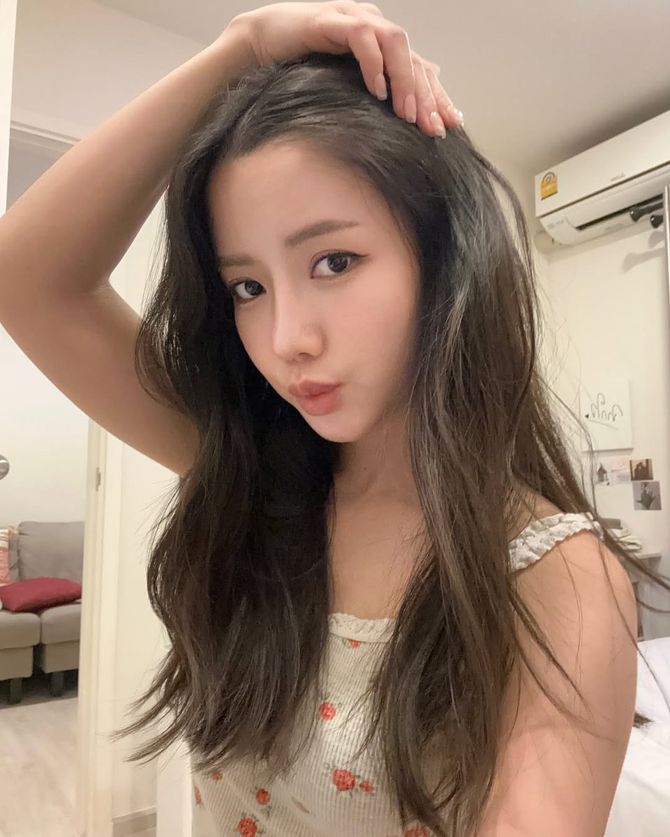 Miakilaaa's tweet photo. good morning🌟
surrounding area, whatsapp is in bio
#availSemarang #includeroom 
#OpenHouse #openbosemarang https://t.co/I8eRiHakwP