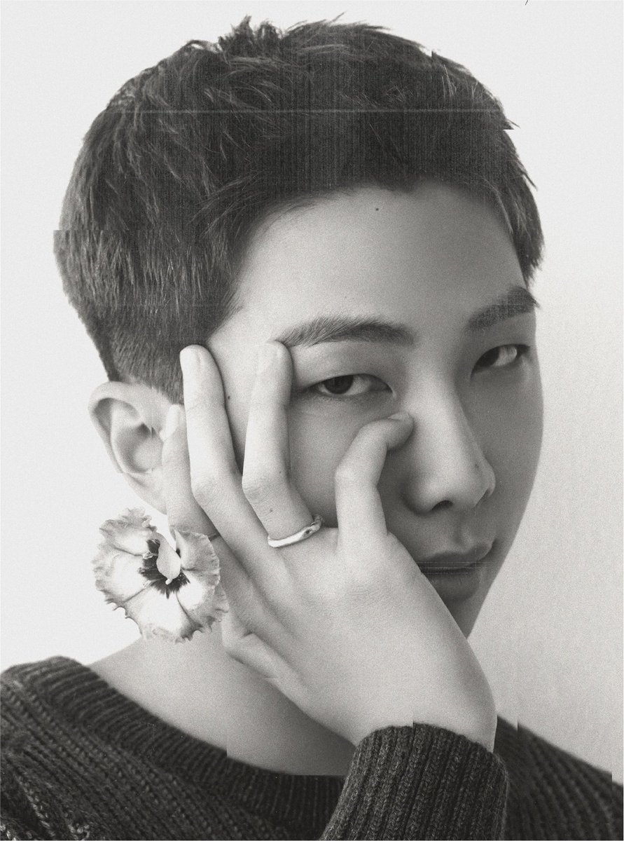 ARMYonSpot's tweet photo. Spotify Update — #RM (10.06.2025)
Total streams — 3,087,518,121 (+1.6M)
Top tracks:
— Wild Flower (with youjeen) (+404.6K)
— Neva Play (feat. RM of BTS) (+119.5K)
— LOST! (+109.3K)
https://t.co/KIjnV3xEfp
#RM_Wildflower #NevaPlay #RM_Lost https://t.co/MhS3YBmFlU