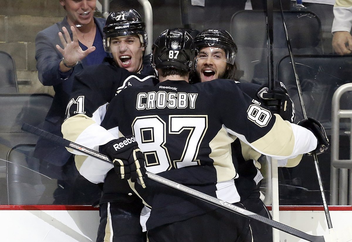 SNPittsburgh's tweet image. Just how fast the night changes 🥹