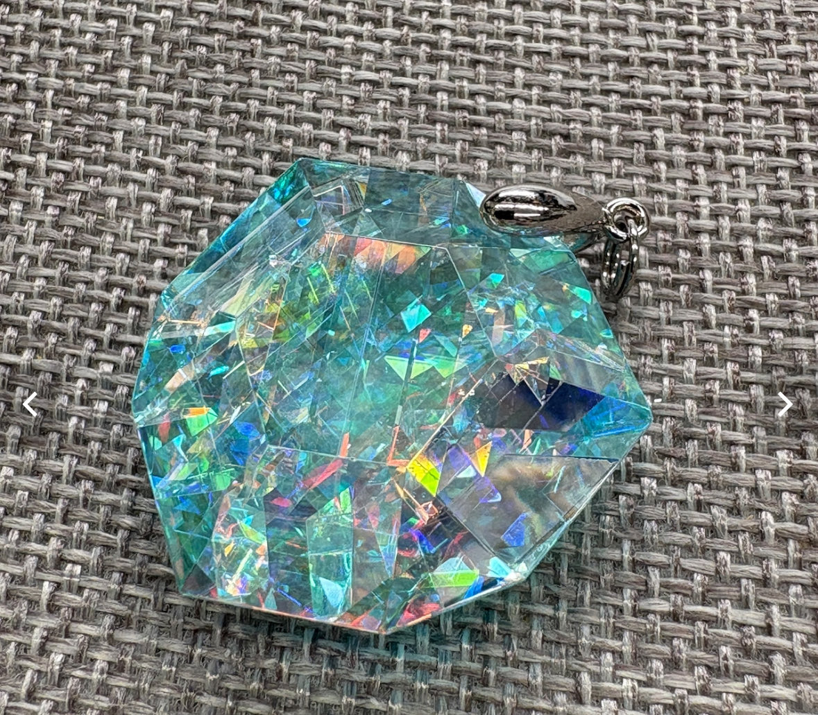 虹の結晶　モナジー工房 モナジー工房 ｢虹の結晶｣積層ガラス研磨アクセサリー専門制作