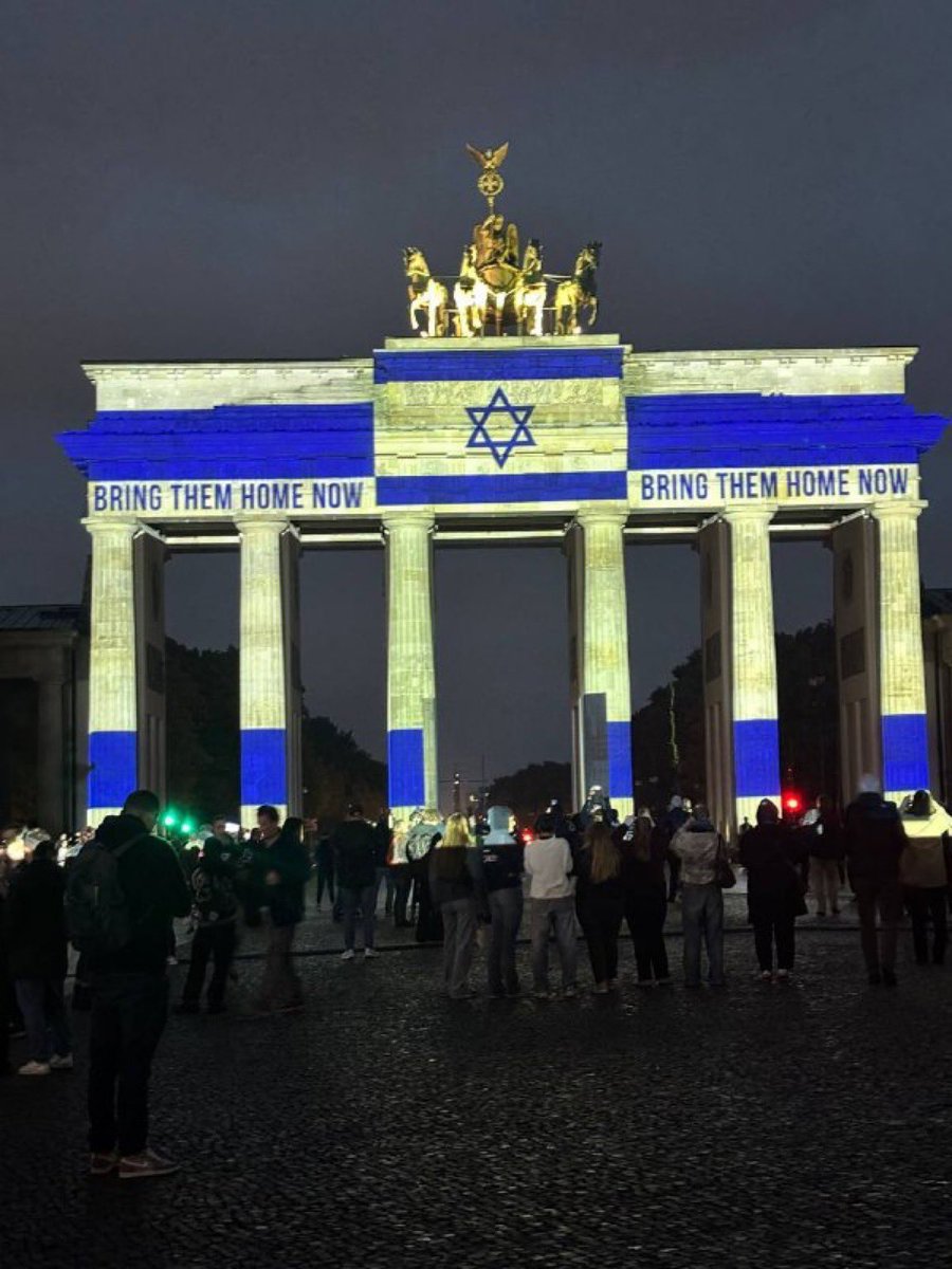claire88424030's tweet image. Thank you, Germany. 

#ReleaseTheHostages