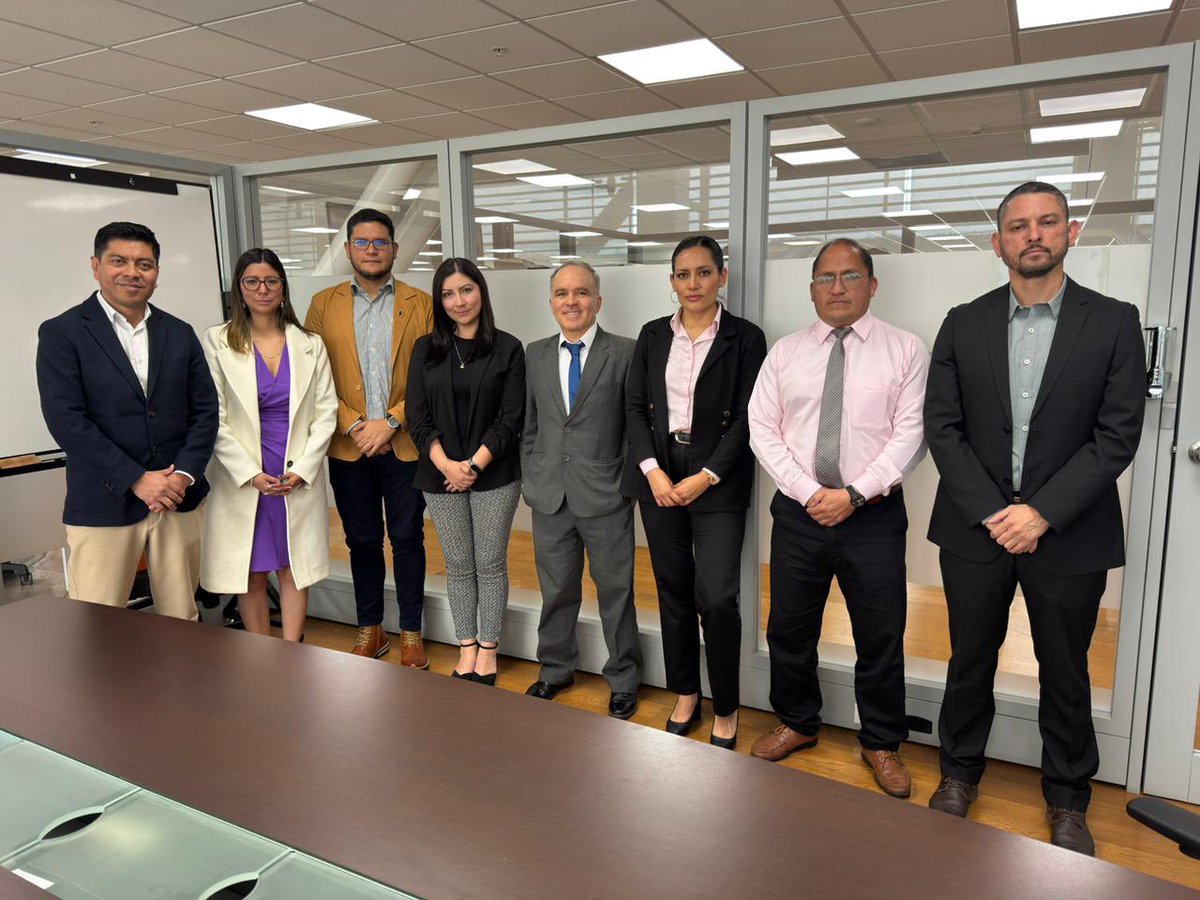 FinanzasEc's tweet photo. El Ministerio de @FinanzasEc junto a @Telecom_Ec y @SRIoficialec impulsan la modernización del eSIGEF con una nueva funcionalidad que permite la firma electrónica de comprobantes de retención a través de FirmaEC (versión 4.1.0). https://t.co/Qni3ASGuq9