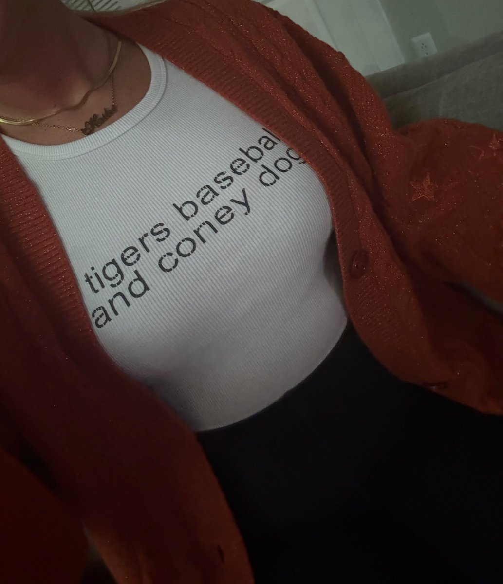 thehaileemurphy's tweet image. #BuiltForOctober