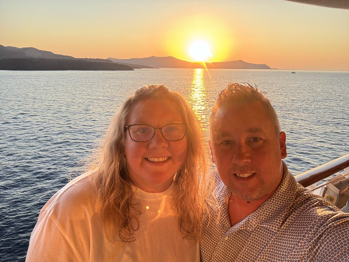 Happy Birthday (29 and holding!) to the best mother, wife, and friend out there!  <a href="/tkelley320/">Tara Kelley</a>  #emptynest