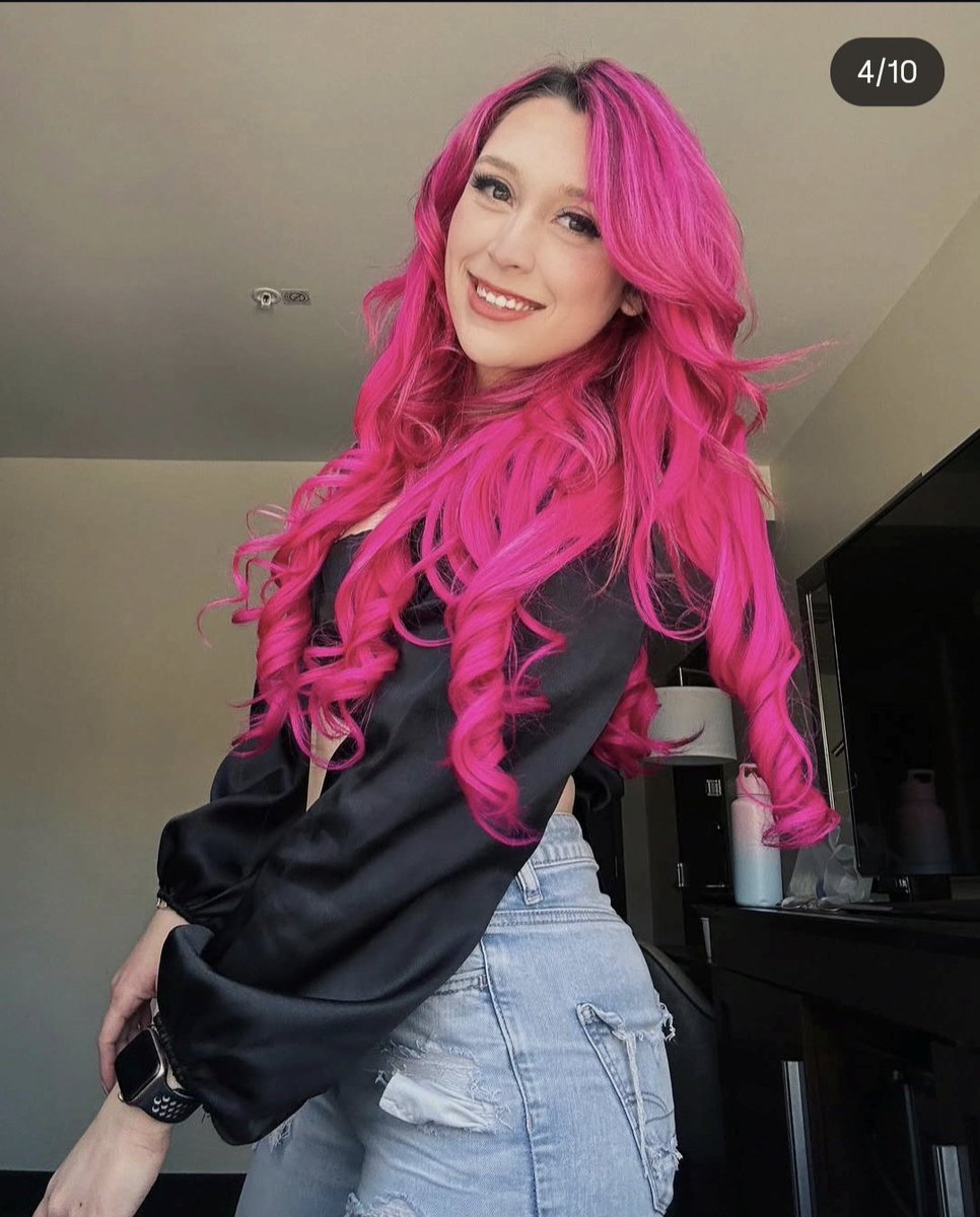 Its my Partner Anniversary ❤️

Playing community games and then baking cupcakes! Come hangout with us! 
Twitch.tv/queenmanda