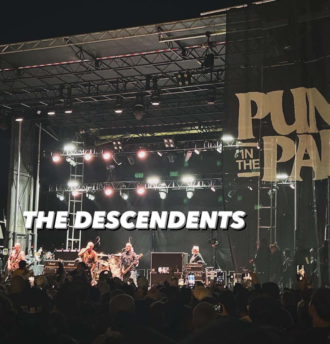 junestar182's tweet photo. @punk_inthepark was a blast! 
Got to see @descendents #TSOL #TheAdicts #ComebackKid @screechingweez and #Guttermouth https://t.co/ap8Y9HfRJJ