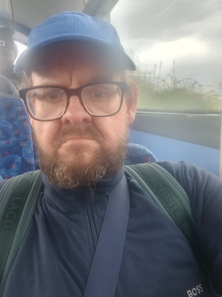 Raps_77's tweet image. On the number 11 heading to pennywell 🤣🤣🤣🤣🤣🤣🤣