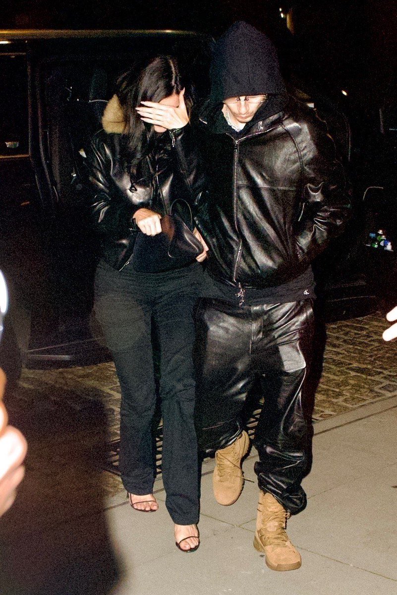 SubrayadoM's tweet image. 😋👉 Fueron captados #KylieJenner y #TimothéeChalamet en Nueva York.

#SubrayadoMx #SoloLoImportante