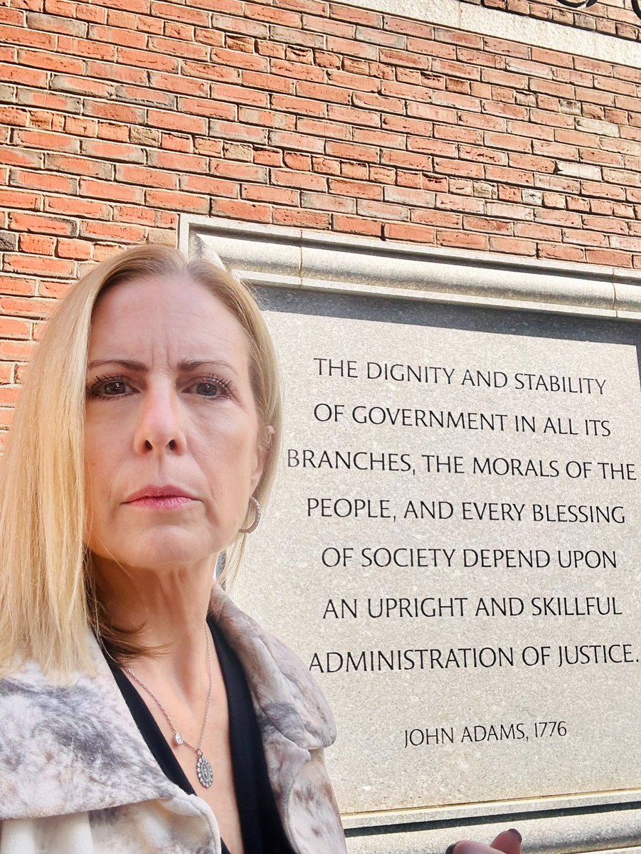 MarthaByrne10's tweet image. I knew if we held on and never stopped fighting the truth would unravel. Where it’s going I do not know for sure…but there are clues…..Pay attention. This affects every single one of you. 🇺🇸🇺🇸🇺🇸🇺🇸⚖️⚖️⚖️💥💥💥 #SPYGATE #FREEMIKEMCMAHON