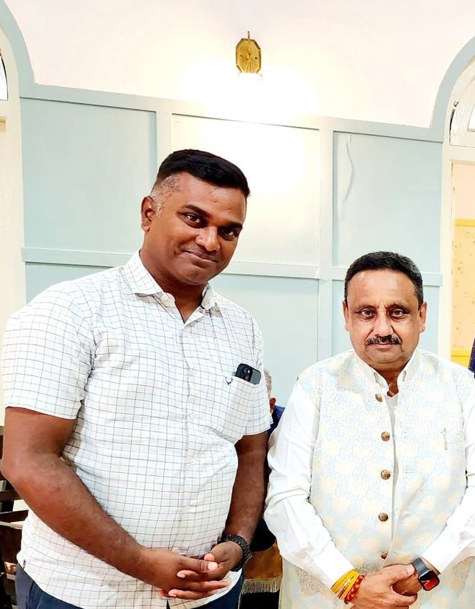 naidu200's tweet photo. Sri @PKhandelwal_MP a very happy birthday. ur journey from being a Traders’s leader has been a true inspiration.ur dedication to public service, ur humility, &amp; the compassion you bring to everything you do reflect the qualities of a leader who leads with both strength and heart https://t.co/qQSz3HLJTx