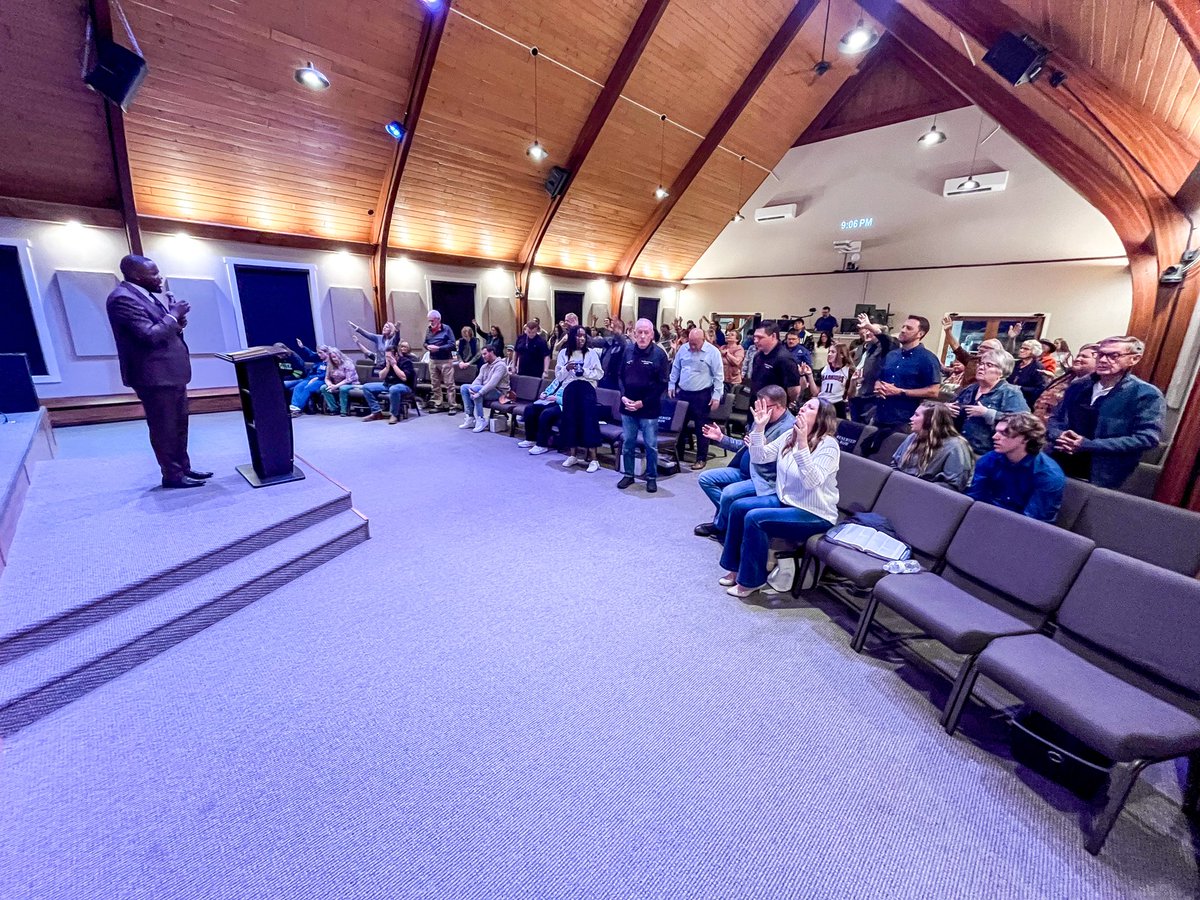 pst_augustinejr's tweet photo. 🔥 The last 2 nights in Billings, MT have been POWER-PACKED!
Lives transformed, bodies healed, hearts restored! 🙌

4 MORE NIGHTS to encounter the power of the Holy Spirit—don’t miss what God is doing! 💥

📍3608 Custer Ave
🗓️ Oct 5–10 | 7PM nightly

SEE YOU TONIGHT! ✨#Miracles https://t.co/24oGZV1HG2