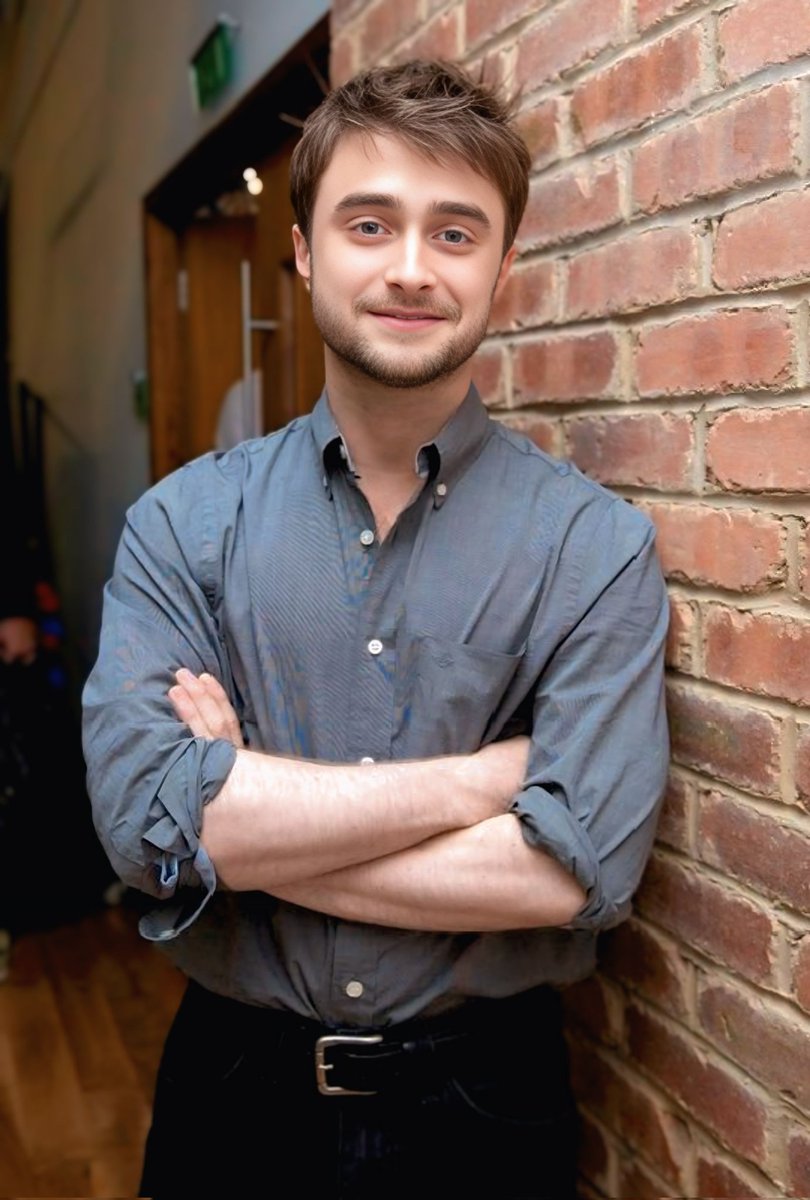 DanielRadc54063's tweet image. I can provide intriguing facts, stories, or insights about science, history, technology, art, or anything else that piques your interest. Let me know!