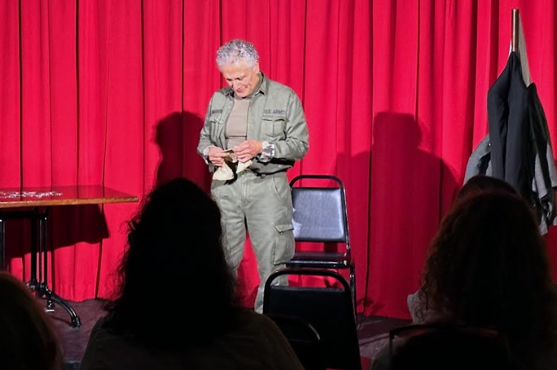 RodolfoAuthor's tweet photo. Undesirable Secrets performance this past Sunday at Chicago's acclaimed #SoloSunday Special thanks to producer Scott Whitehair and for those in attendance. Always an honor to receive a standing ovation. Onto Texas this weekend then Off-Broadway on Nov. 1 at Theatre Row. https://t.co/urlZq5jcrC