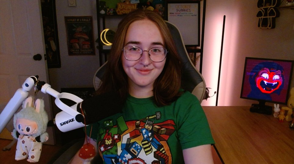 WE'RE A FULL-TIME STREAMER 💛

twitch.tv/libvalley