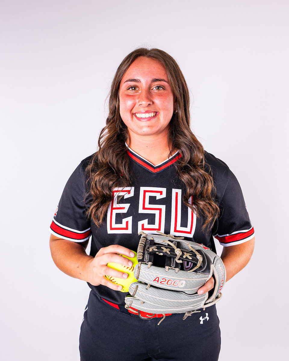 kcolangelo2023's tweet photo. Media Day 2025 💪❤️🖤🥎 #ESUSoftball https://t.co/bEjAaz4Xwl