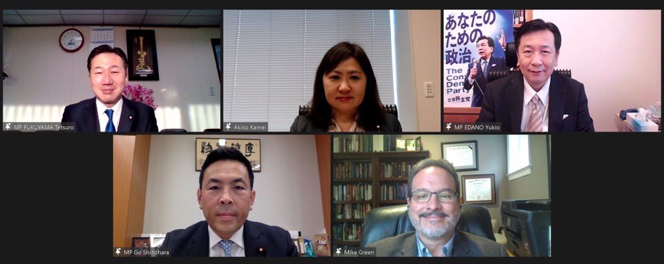 猪豚まりこ tweet media