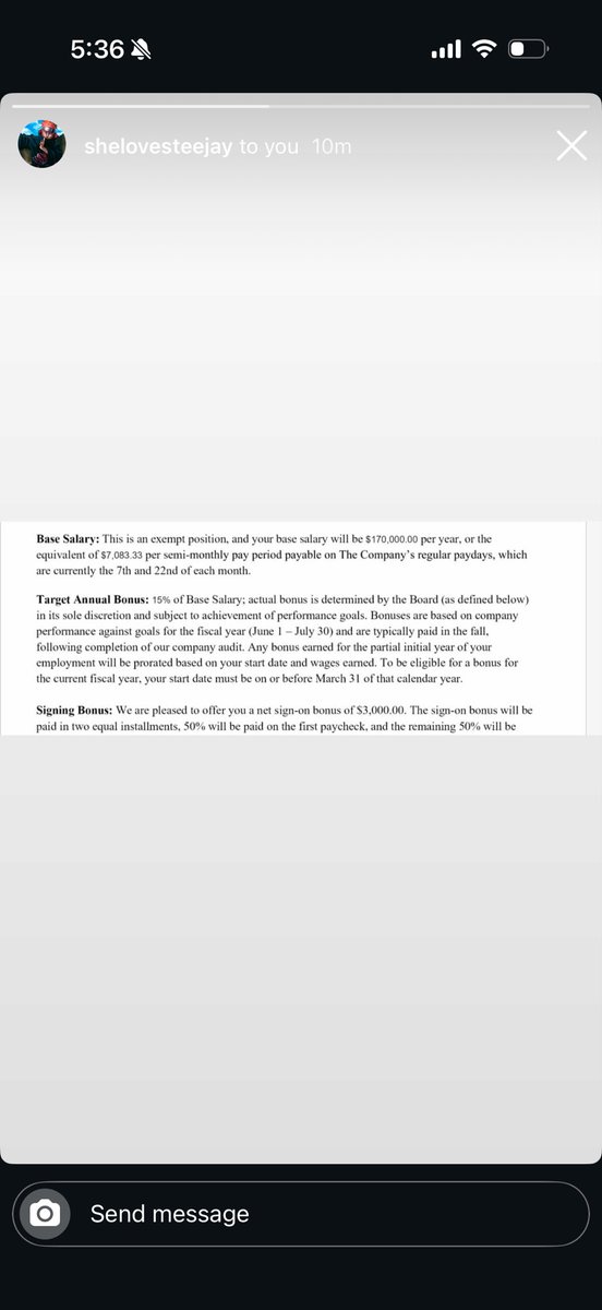 SymoneBeez's tweet photo. Someone just sent me a DM of their job offer making 170k base salary 😮‍💨😮‍💨😮‍💨 not in GovTech just implemented my career framework. https://t.co/lU0J2PhW8i