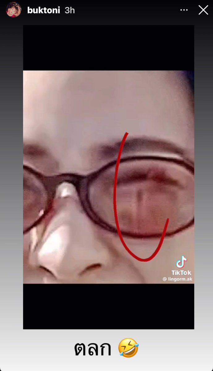 unsolicitdtruth's tweet image. BukToni is definitely the 8th B! 🤣💀

#lingorm #buktoniisthe8thB #code41 #nowlingling #nowbuktoni #8Bs