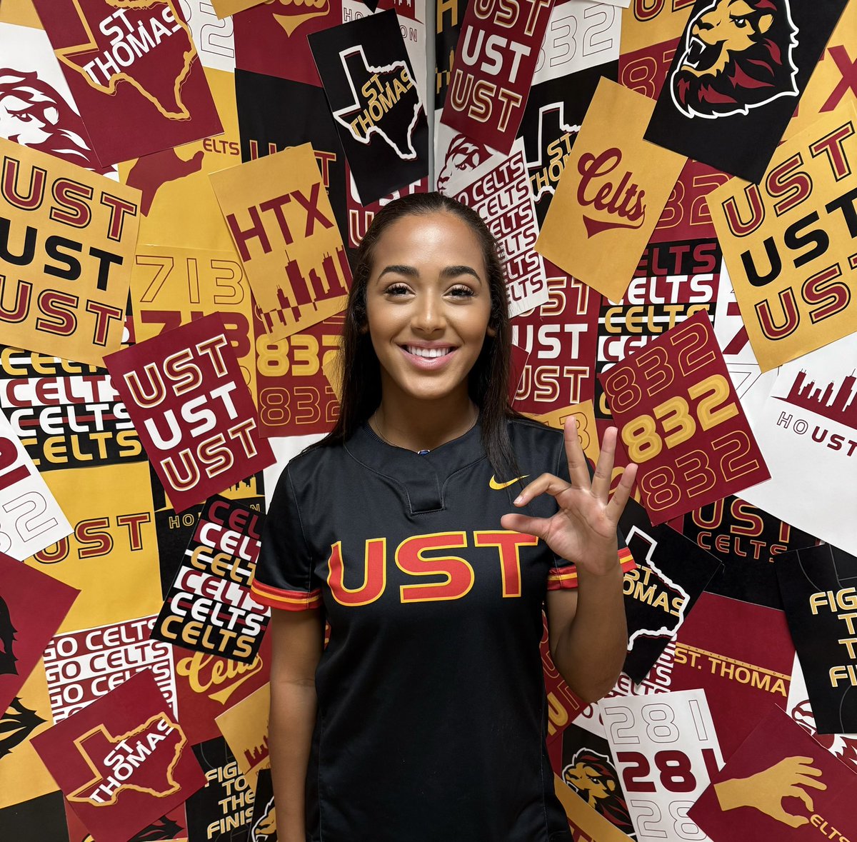 kimora_quave's tweet image. Grateful for the opportunity to visit both UST and San Jac! Thank you to the coaching staff &amp;amp; players for the warm welcome and insight into your programs. Excited for what’s ahead in my recruiting journey! 🙌🥎
#Thankful #Recruiting #SoftballRecruit #ClassOf2026