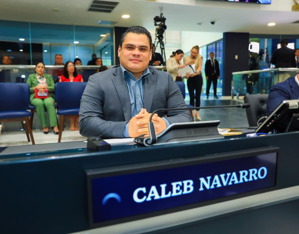 Caleb Navarro 🇸🇻 tweet media