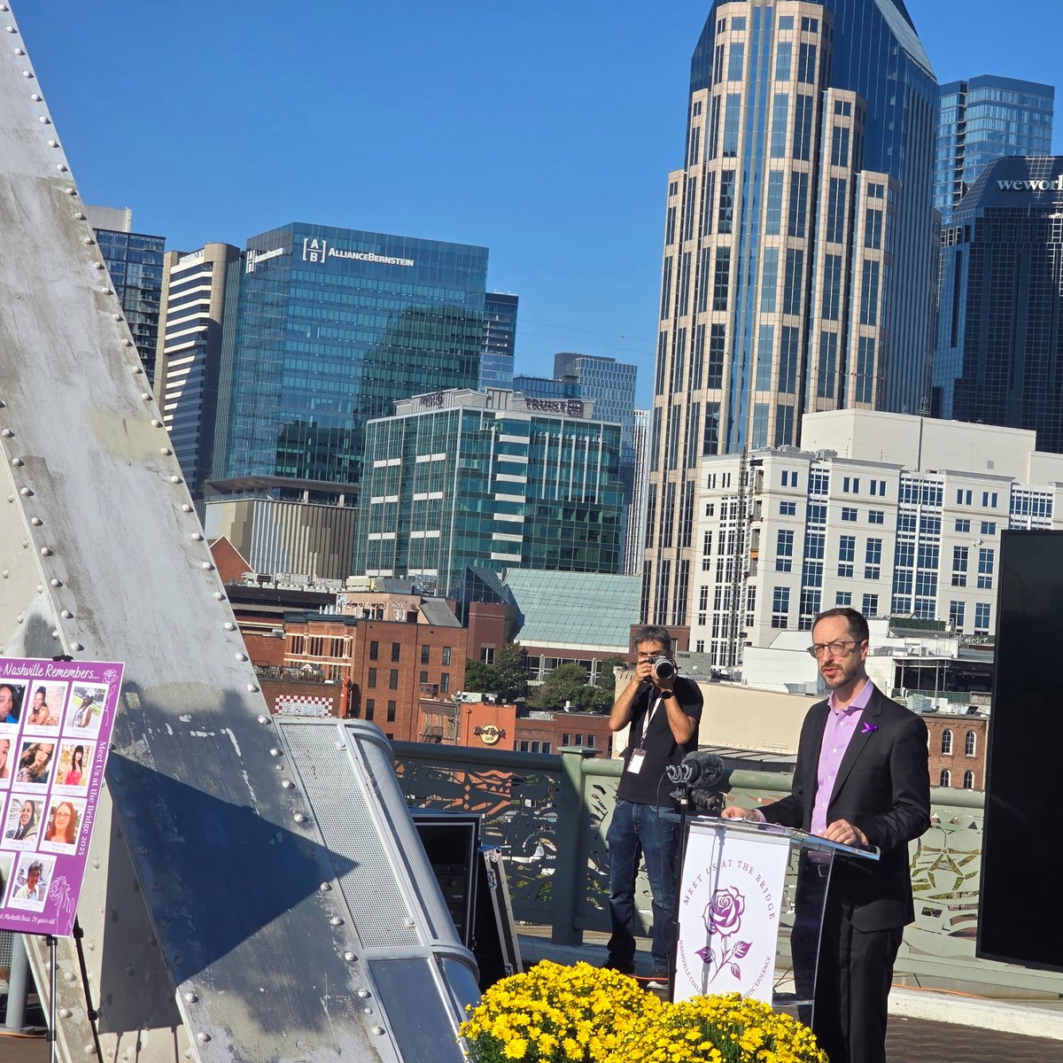 escobarforjudge's tweet image. On October 4th, we gathered as a community in Nashville to honor the 12 lives lost to domestic violence over the past year. Twelve names. Twelve stories. Twelve futures taken too soon. October is Domestic Violence Awareness. #DomesticViolenceAwarenessMonth