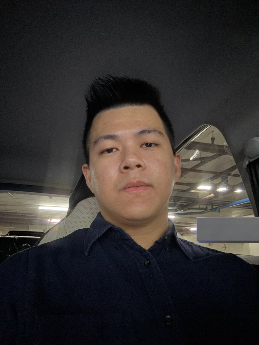 chnliew's tweet photo. team double chin https://t.co/qTfgbN4pap