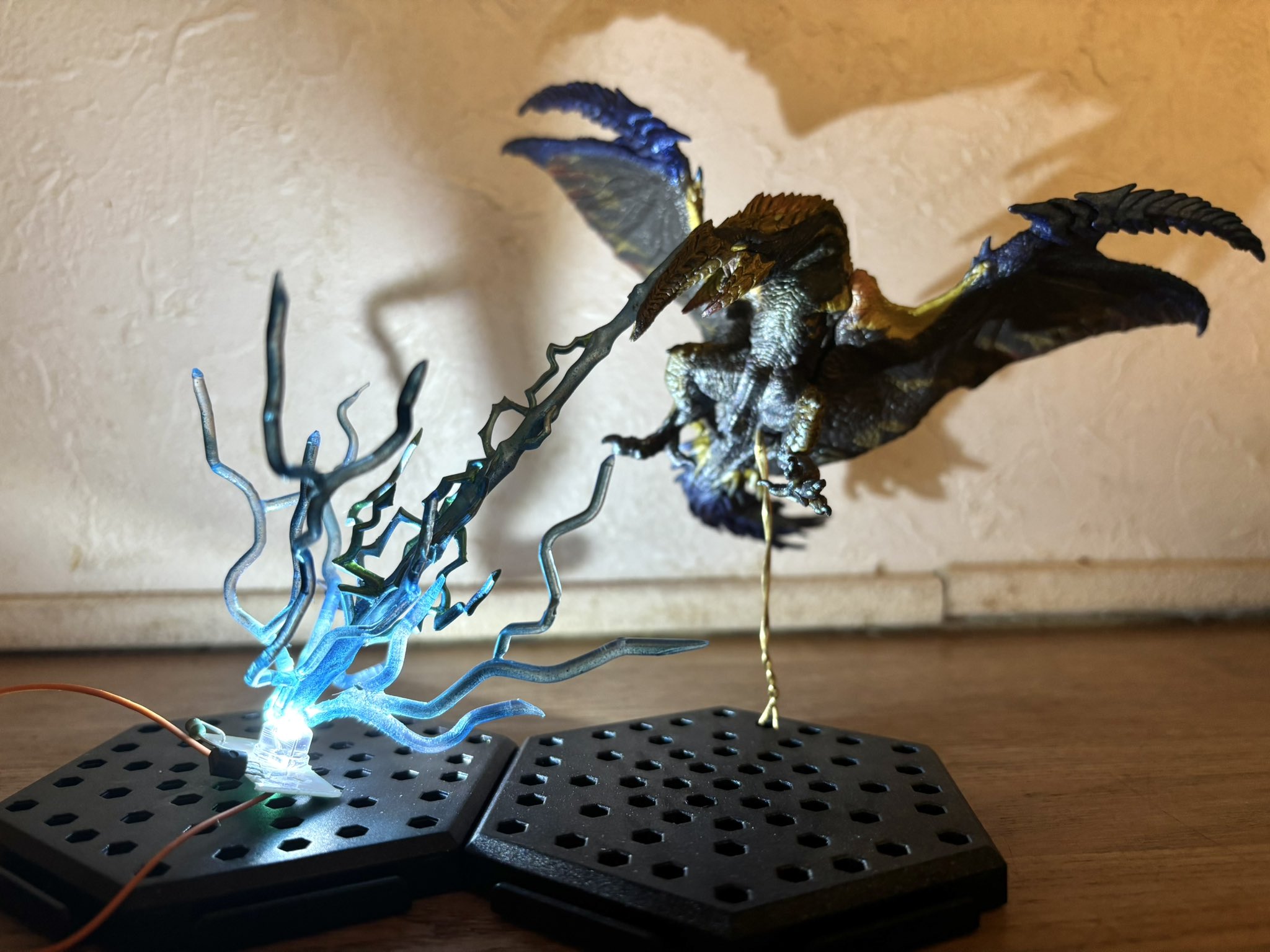 スズメの狙撃手ジオラマ 姫野ウズラ(皆からは姫ウズラ) on X: 