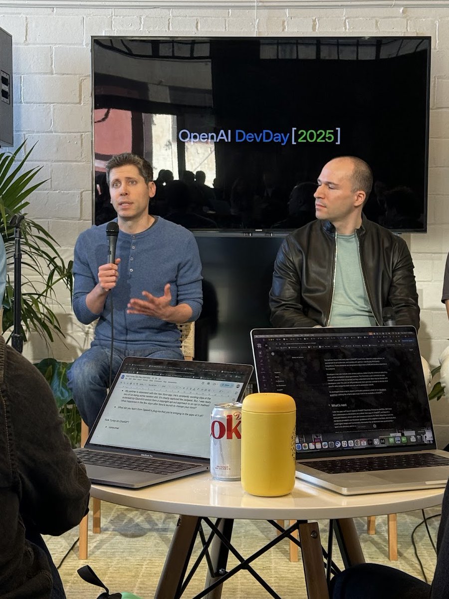 MichaelFNunez's tweet image. Scenes from the third annual OpenAI Dev Day. 📸✨ #OpenAIDevDay #DevDay  #AI #Tech