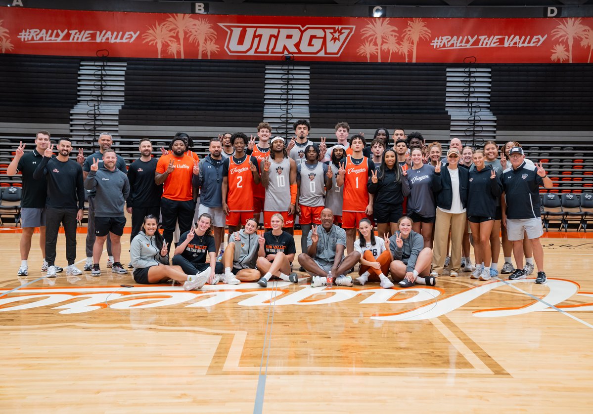 GoUTRGV's tweet image. Big thanks to 3x NBA Champion Bruce Bowen for stopping by and sharing his wisdom our Vaqueros! ✌️
#UTRGV #RallyTheValley