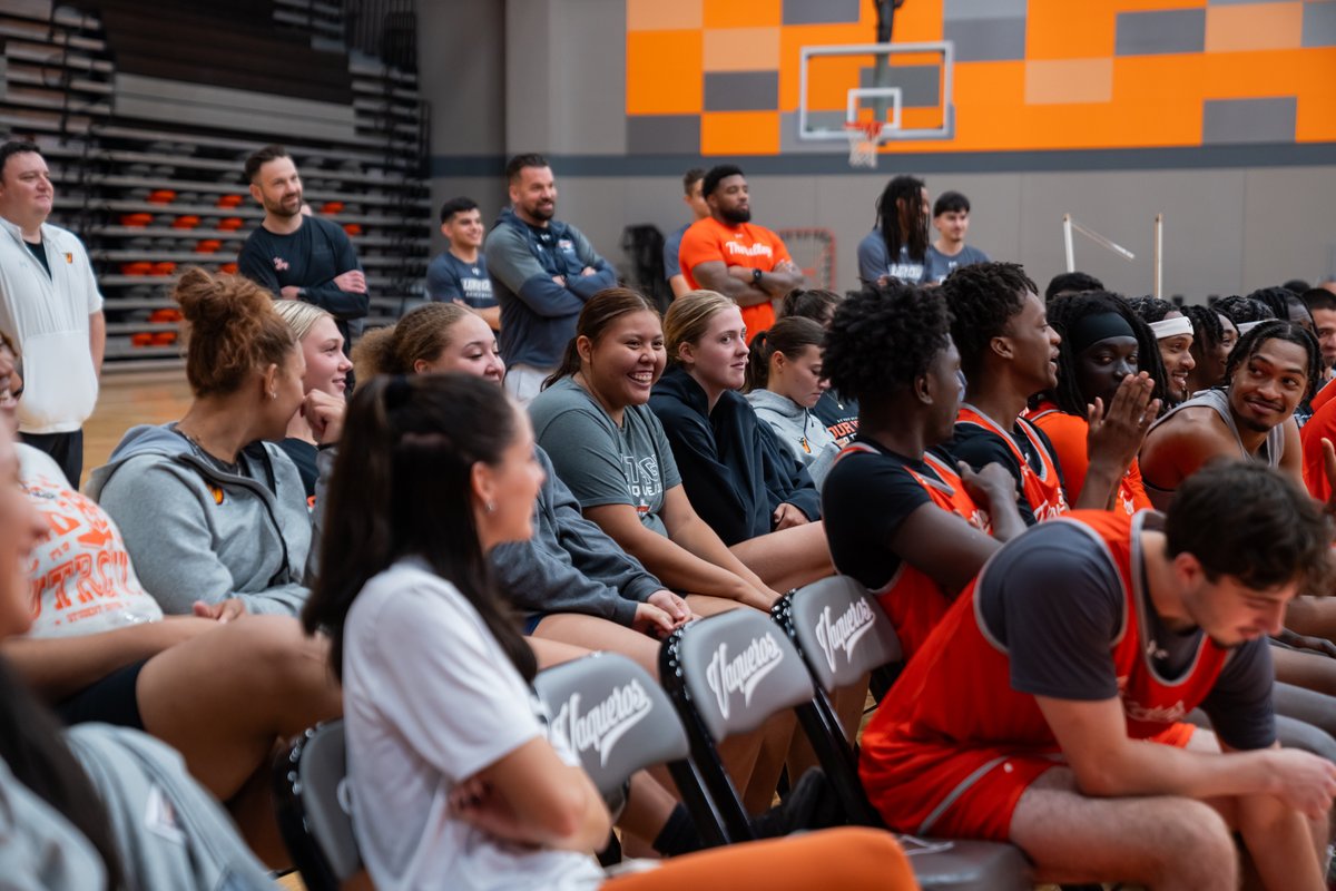 GoUTRGV's tweet image. Big thanks to 3x NBA Champion Bruce Bowen for stopping by and sharing his wisdom our Vaqueros! ✌️
#UTRGV #RallyTheValley