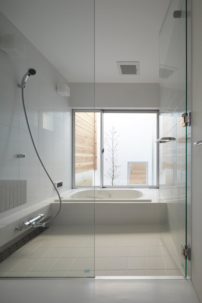 土地が決まってから？間取りを考えてから？
建築家に相談するベストタイミングは…実は「何も決まっていない今」✨

「まだ早い」と思っている人ほど損してるかも💦

後悔のない家づくりを始めたい方は
LINEで小冊子を無料プレゼント中🎁
line.me/R/ti/p/@921eex…