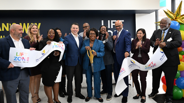 Today was a great day! We launched a Flagship Lift Zone at @OICPhila to expand digital opportunity &amp; job training in the city and beyond. This is what meaningful community partnership looks like. #IWorkForComcast comca.st/46YhfsY