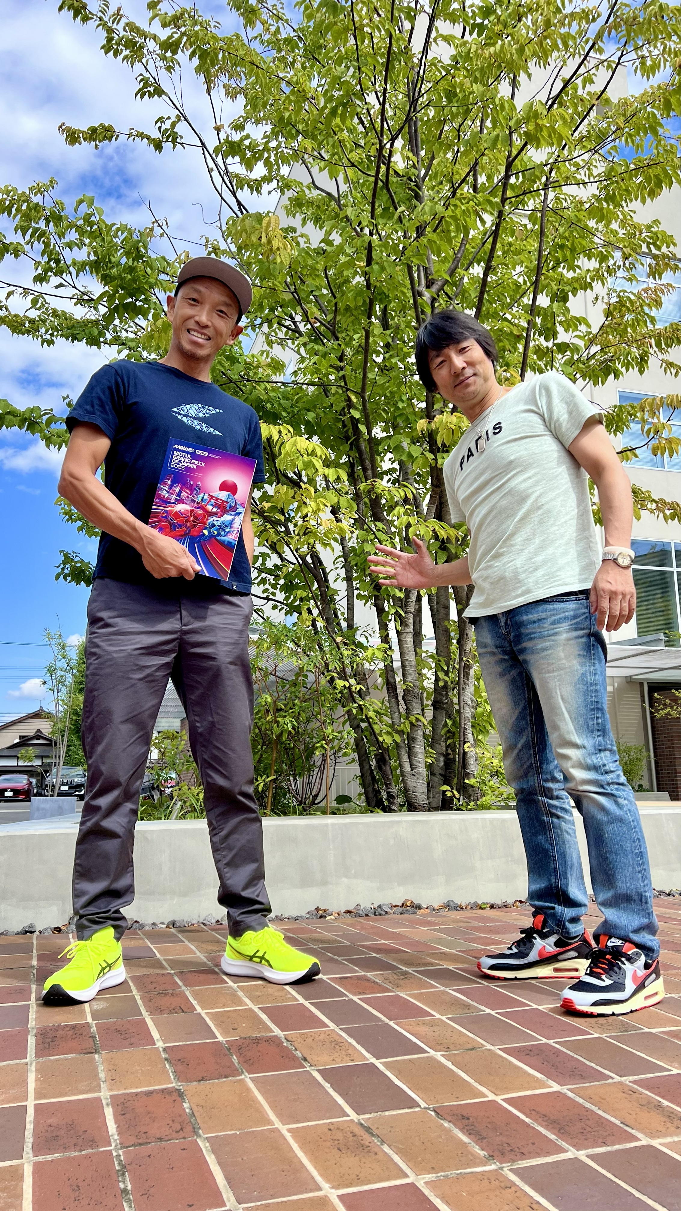 青木様 銀座【L-8483】袋帯 灰桜色×裏葉色 横段に花菱や向かい鳳凰の丸