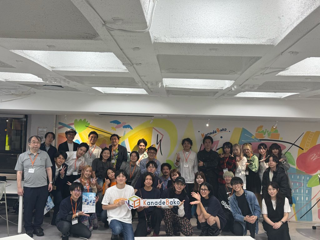 昨日のクリエイター未来図トークイベント

下北のデザイン会社、アイドル事務所、SNSマーケの代表達という濃いメンツで熱いセッションでした🔥
ありがとうございました！！！