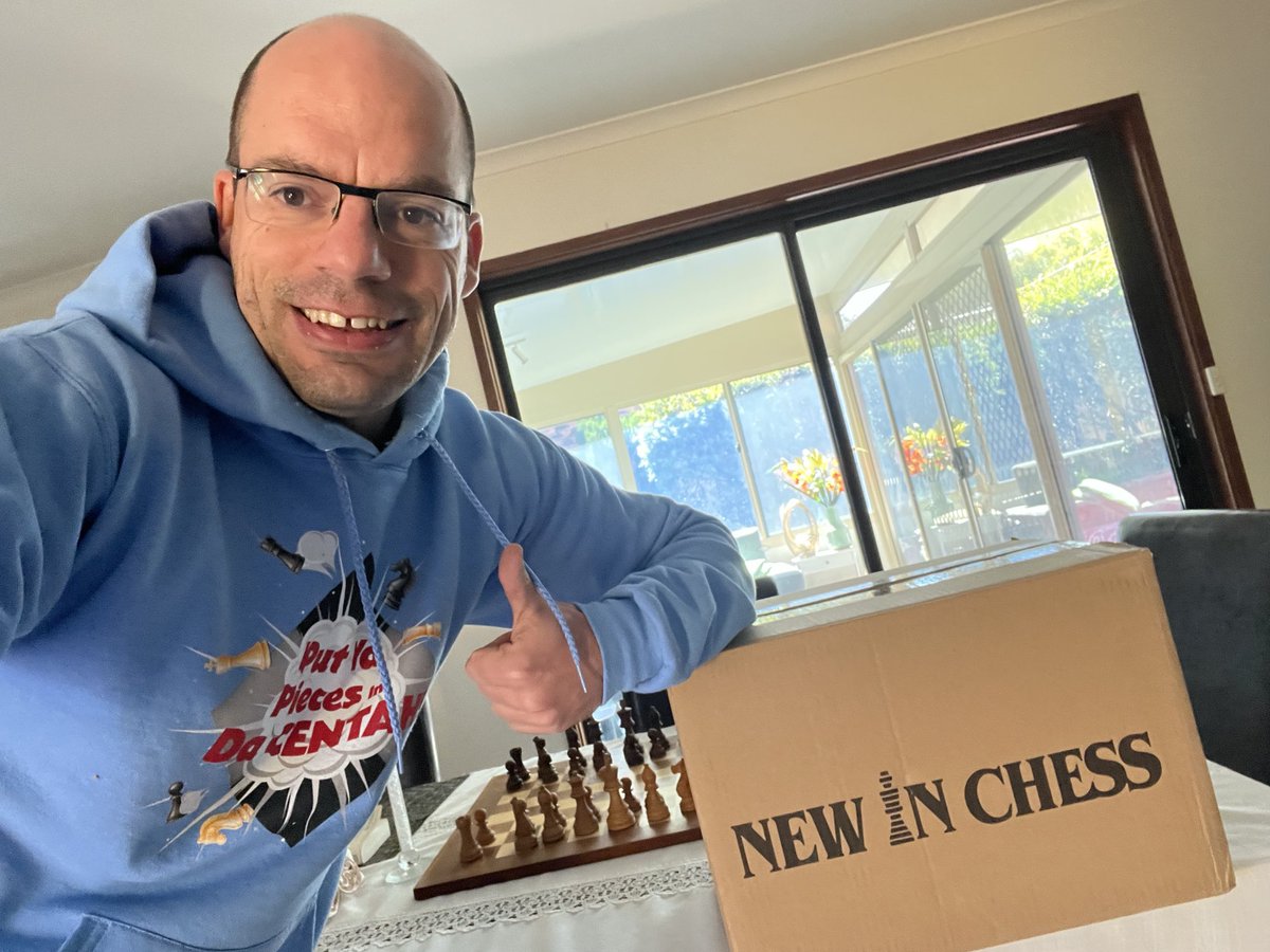 chesscoachandra's tweet image. Guess what’s in this box?! Hint: you will be able to get it on the 1st of November !! ⁦@NewInChess⁩