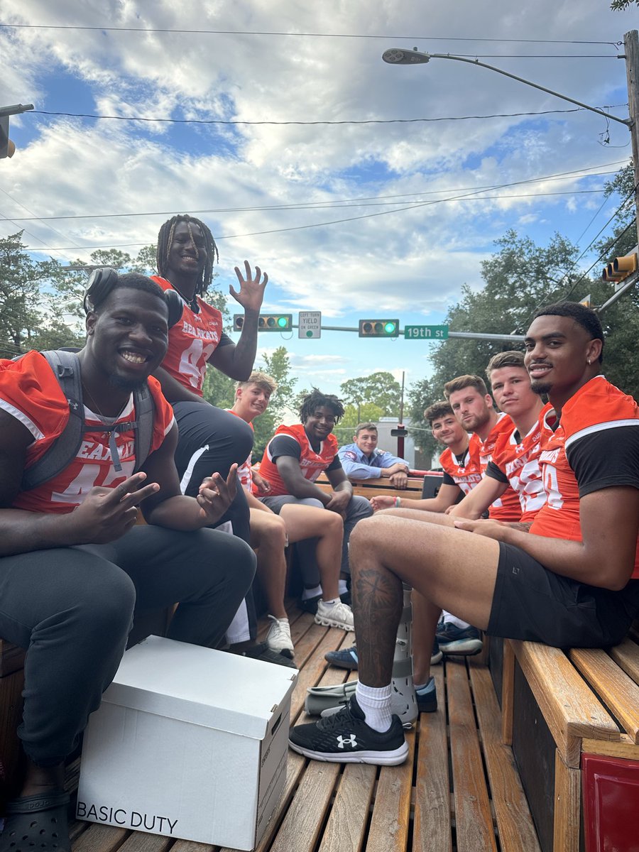 First event as Community Outreach Coordinator complete! 
So grateful for this opportunity and for this team!🧡