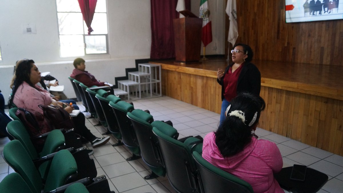 ConalepCdAzteca's tweet photo. En la segunda reunión de academias, nuestros docentes intercambiaron ideas y presentaron estrategias innovadoras para seguir impulsando el aprendizaje y desarrollo de los estudiantes. #ElPoderDeServir #ApasionadamenteCONALEP #OrgullosamenteCONALEP https://t.co/36GhVl1p7O