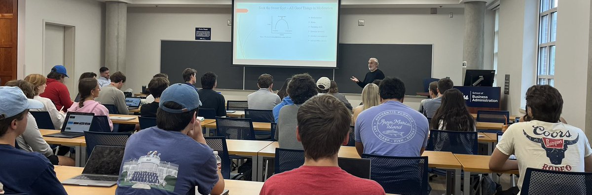 MichaelWatsonMS's tweet image. Couldn’t be more proud of the work Drs. Skultety and Shirling are doing at @OleMiss with the @umdeclaration Center for the Study of American Freedom. Thrilled to attend a guest lecture this morning by @GadSaad. He &amp;amp; his wife were charming, warm, &amp;amp; funny. Excited to see what they…