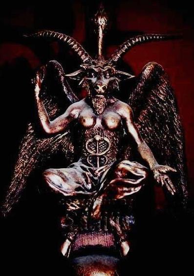 Cloud9Alexius's tweet photo. @_iknowrem I will do witchcraft on you so that your whole family dies https://t.co/cyZA3CDPEJ