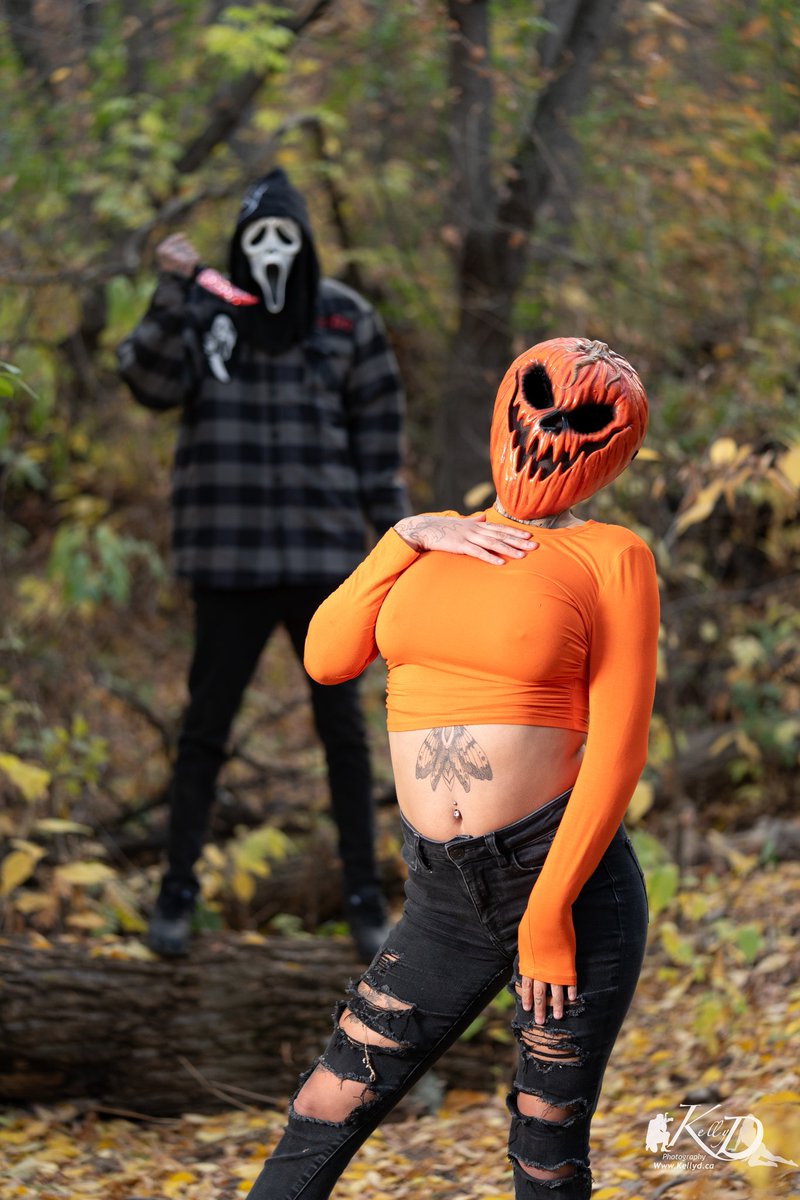 Time for the pumpkin sluts to shine!