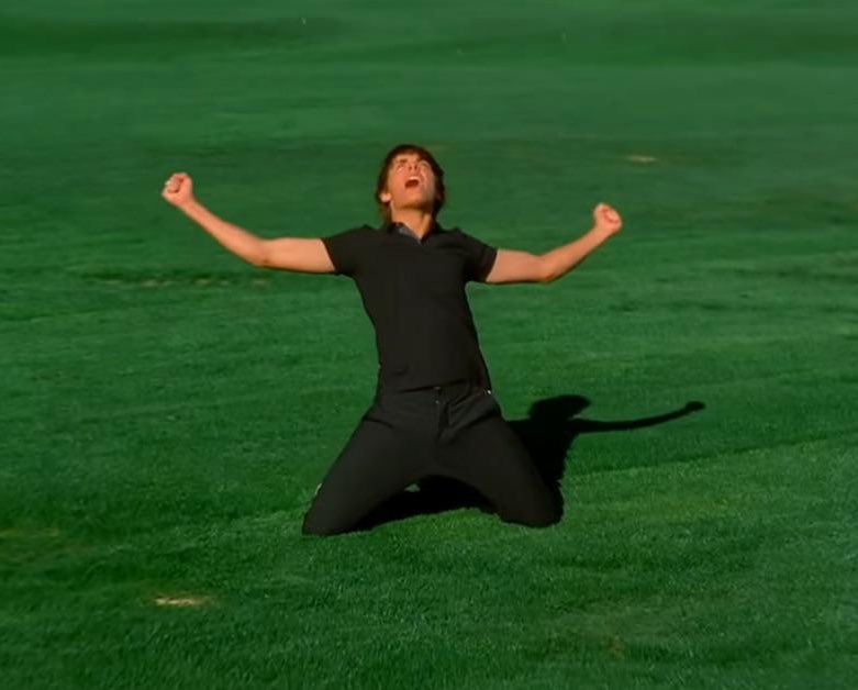 We were robbed of Dylan recreating his brother’s iconic golf scene from HSM2 #DWTS34 #DWTS